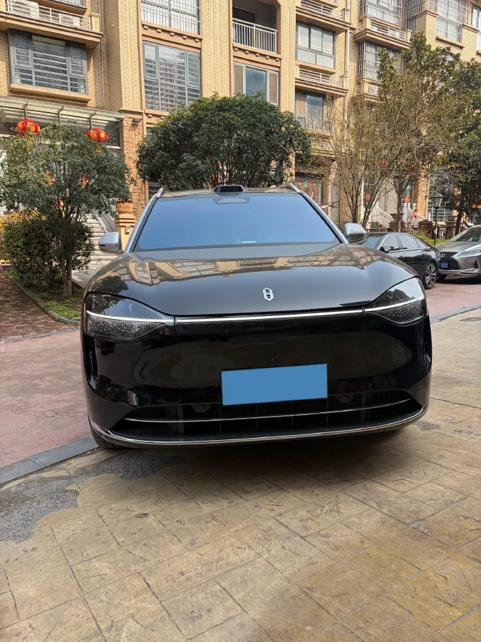 2024 AITO AITO M9 1.5T 152HP L4 REEV 42KWH,autocango,china used car exporter,china ev exporter,chinese used car exporter,chinese used ev exporter