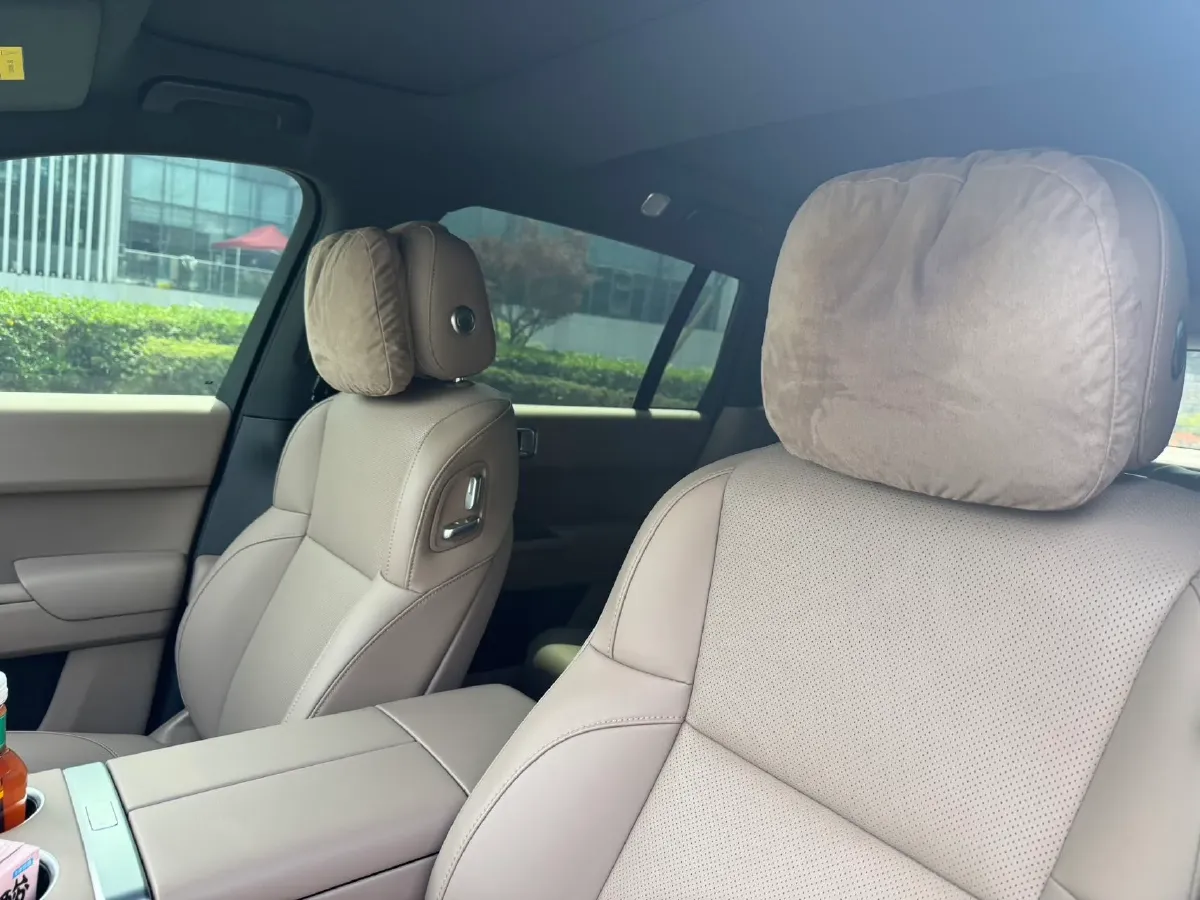 2025 Li L7 Range Extended 154HP REEV,autocango,china used car exporter,china ev exporter,chinese used car exporter,chinese used ev exporter