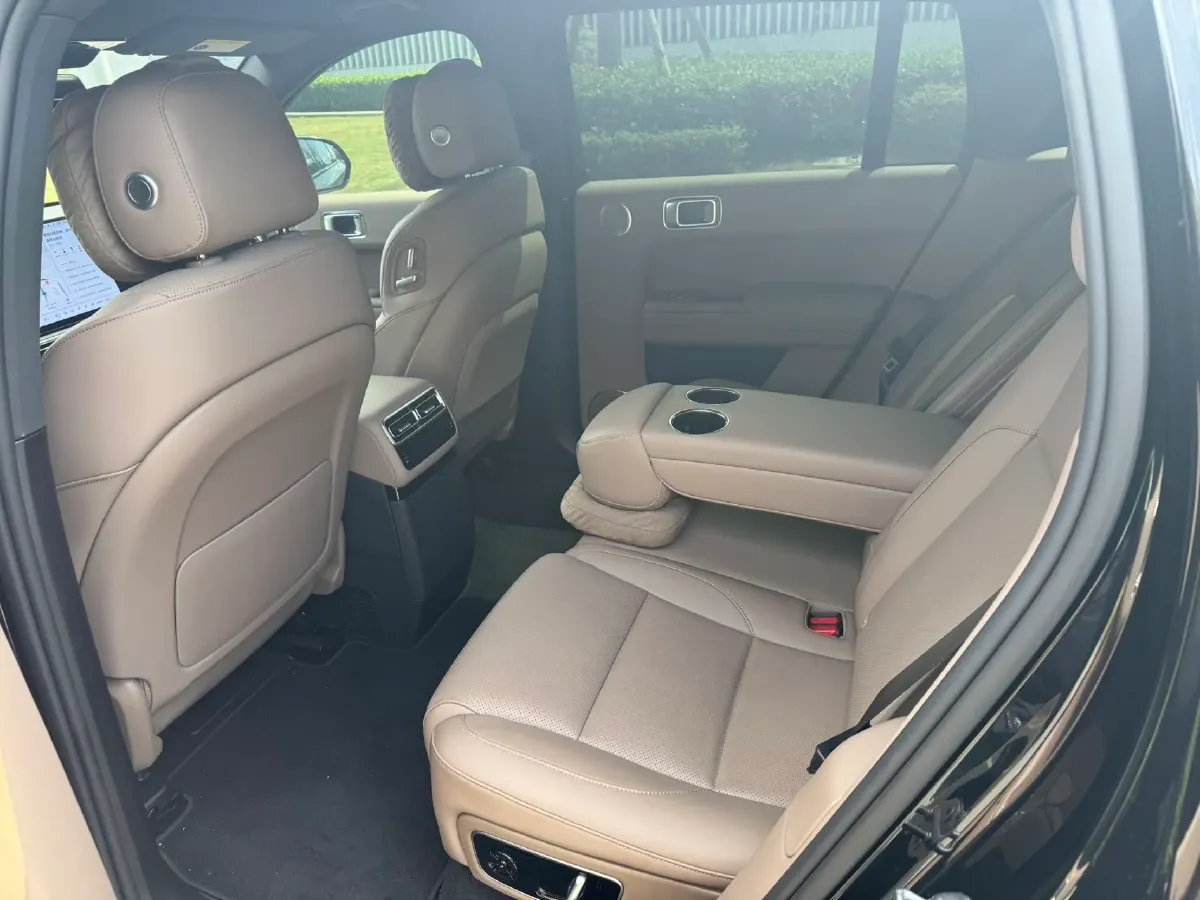 2025 Li L7 Range Extended 154HP REEV,autocango,china used car exporter,china ev exporter,chinese used car exporter,chinese used ev exporter