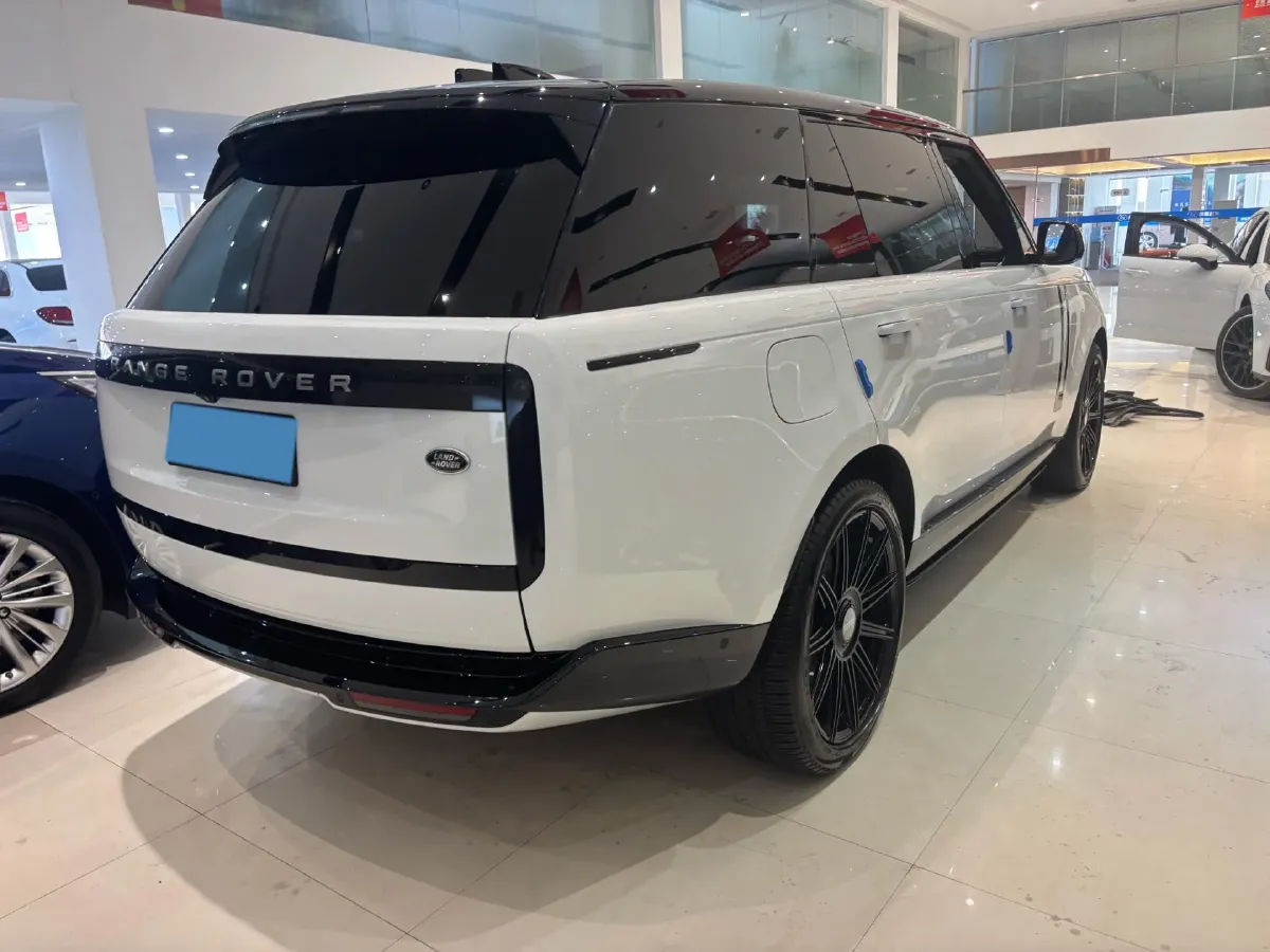 2023 Land Rover Range Rover 3.0T 400HP L6 8AT,autocango,china used car exporter,china ev exporter,chinese used car exporter,chinese used ev exporter