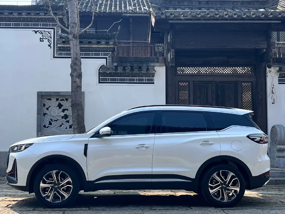 2023 Chery Tiggo 7 Plus 1.6T 197HP L4 7DCT,autocango,china used car exporter,china ev exporter,chinese used car exporter,chinese used ev exporter