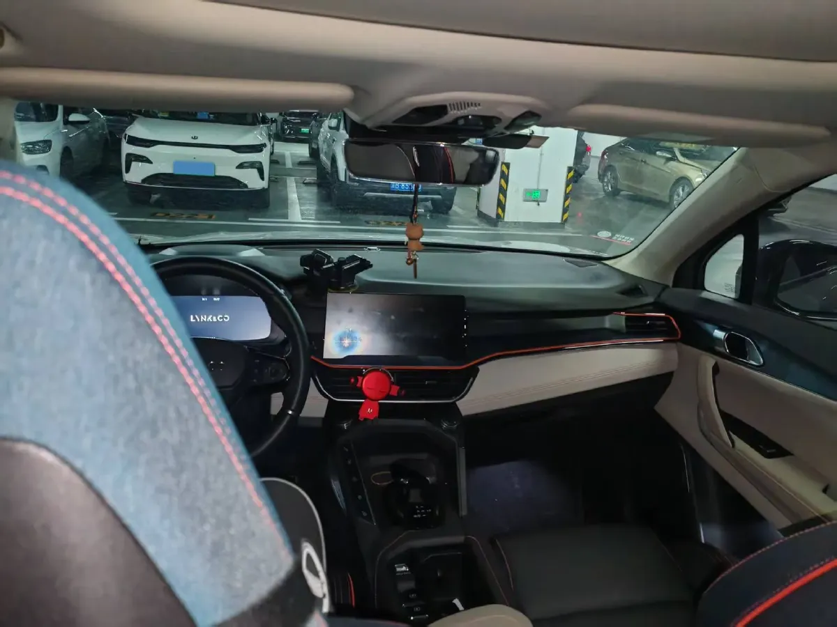 2020 LYNK&CO 06 1.5T 177HP L3 7DCT,autocango,china used car exporter,china ev exporter,chinese used car exporter,chinese used ev exporter