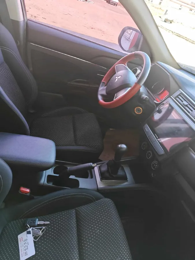 2020 Mitsubishi ASX 1.6L 124HP L4 5MT,autocango,china used car exporter,china ev exporter,chinese used car exporter,chinese used ev exporter