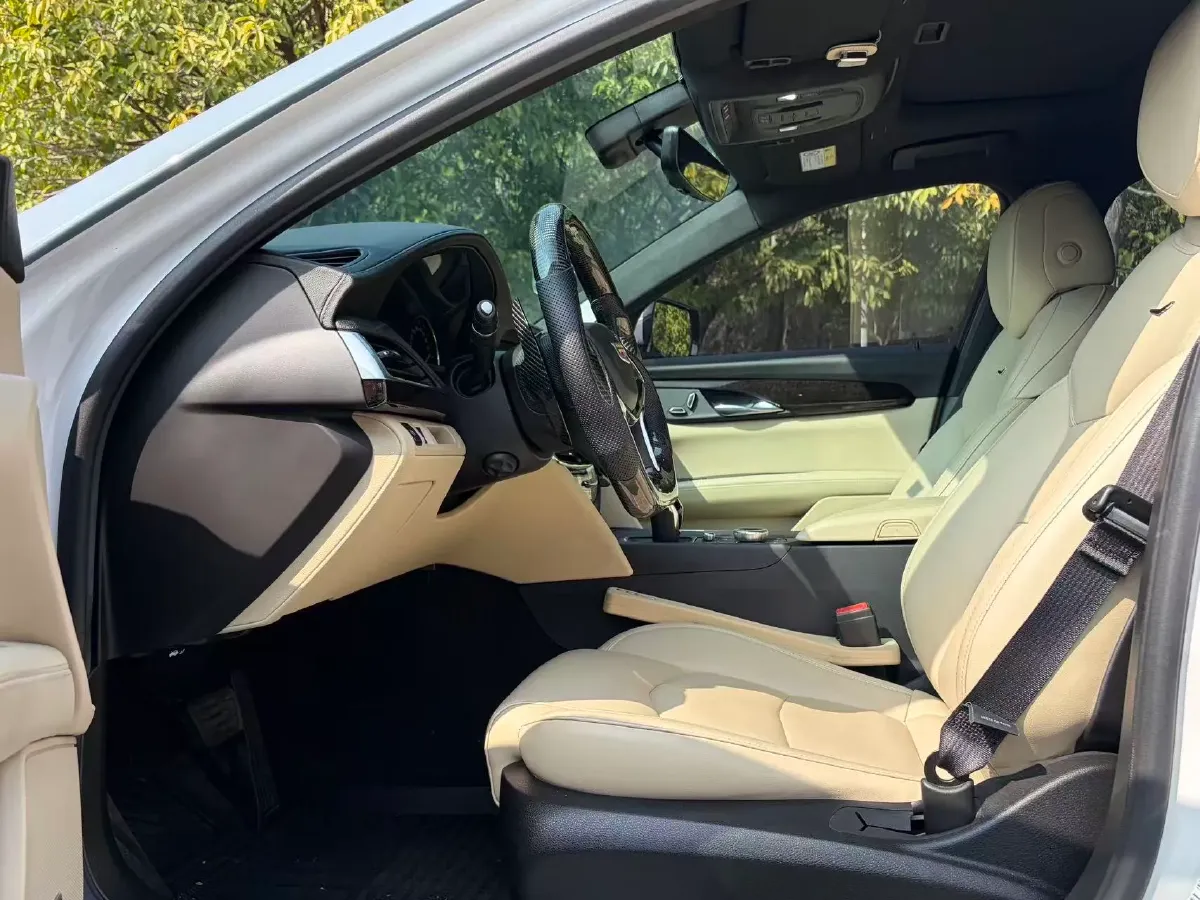 2021 Cadillac CT6 2.0T 237HP L4 10AT,autocango,china used car exporter,china ev exporter,chinese used car exporter,chinese used ev exporter