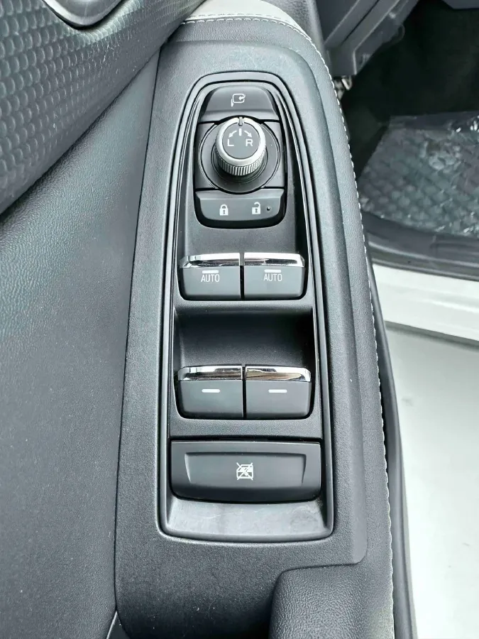 2022 Subaru Forester 2.0L 154HP H4 CVT,autocango,china used car exporter,china ev exporter,chinese used car exporter,chinese used ev exporter