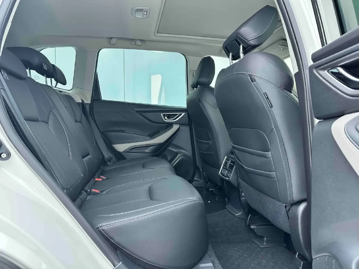 2022 Subaru Forester 2.0L 154HP H4 CVT,autocango,china used car exporter,china ev exporter,chinese used car exporter,chinese used ev exporter