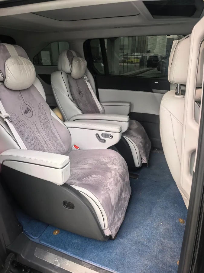 2024 Xpeng X9 BEV 101.5KWH,autocango,china used car exporter,china ev exporter,chinese used car exporter,chinese used ev exporter