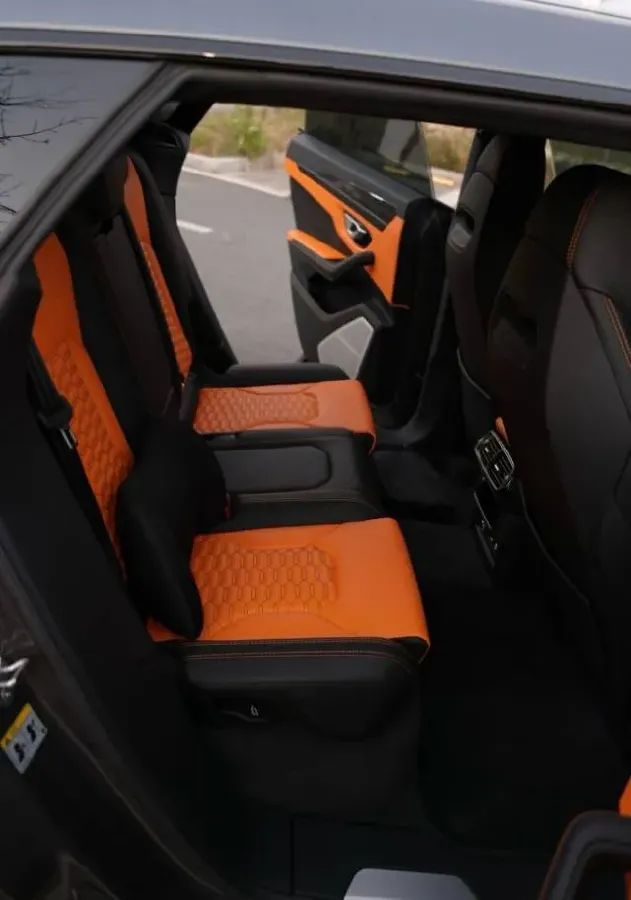 2021 Lamborghini Urus 4.0T 641HP V8 8AT,autocango,china used car exporter,china ev exporter,chinese used car exporter,chinese used ev exporter