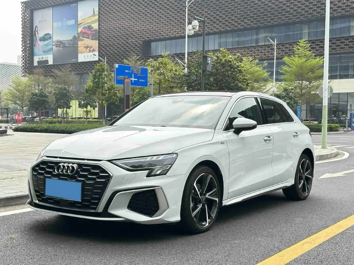 2022 Audi A3 1.4T 150HP L4 7DCT,autocango,china used car exporter,china ev exporter,chinese used car exporter,chinese used ev exporter