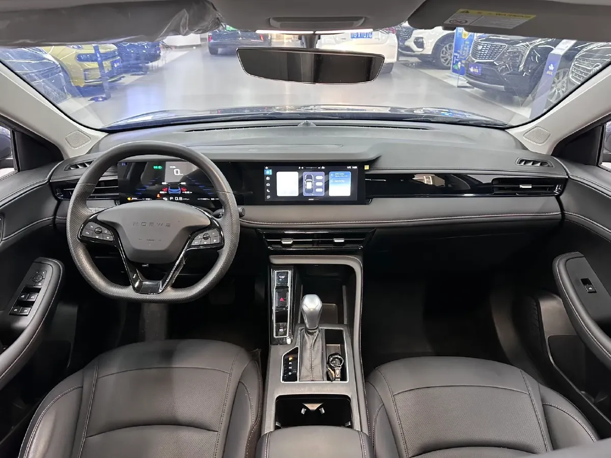 2026 Roewe i5 1.5L 129HP L4 CVT,autocango,china used car exporter,china ev exporter,chinese used car exporter,chinese used ev exporter