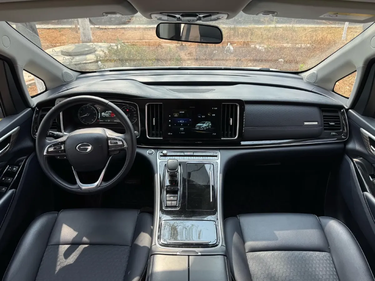 2023 GAC Trumpchi M8 2.0T 252HP L4 8AT,autocango,china used car exporter,china ev exporter,chinese used car exporter,chinese used ev exporter