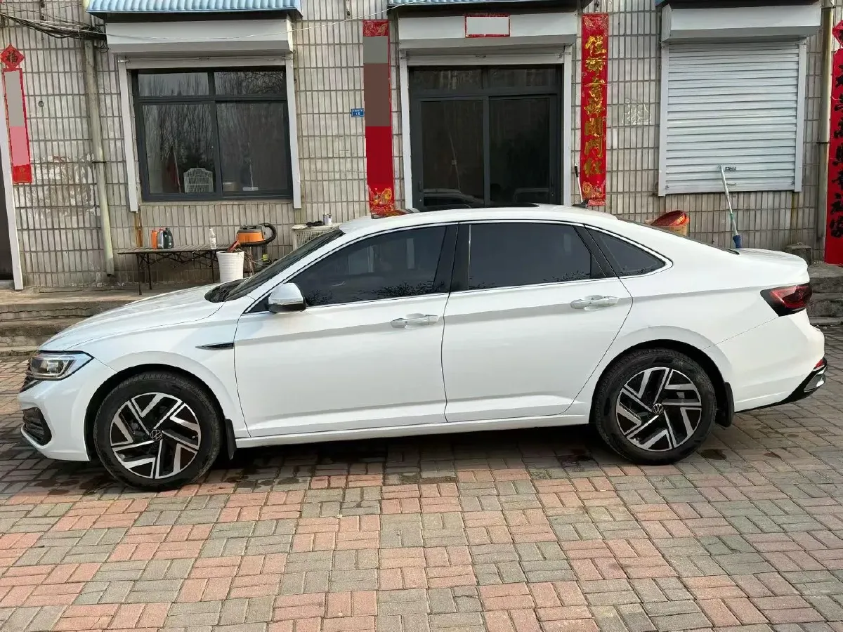 2023 Volkswagen Sagitar 1.5T 160HP L4 7DCT,autocango,china used car exporter,china ev exporter,chinese used car exporter,chinese used ev exporter