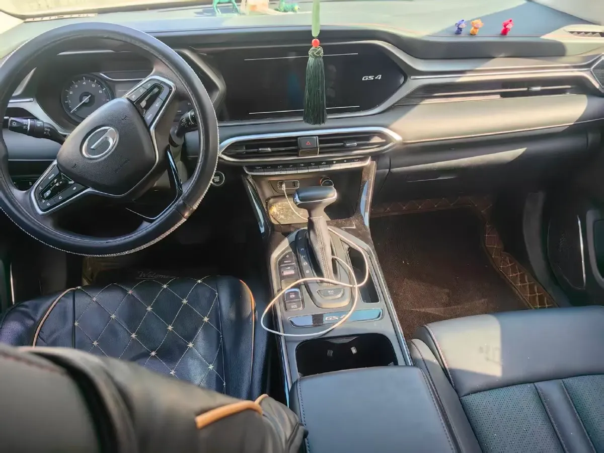 2020 GAC Trumpchi GS4 1.5T 169HP L4 6AT,autocango,china used car exporter,china ev exporter,chinese used car exporter,chinese used ev exporter