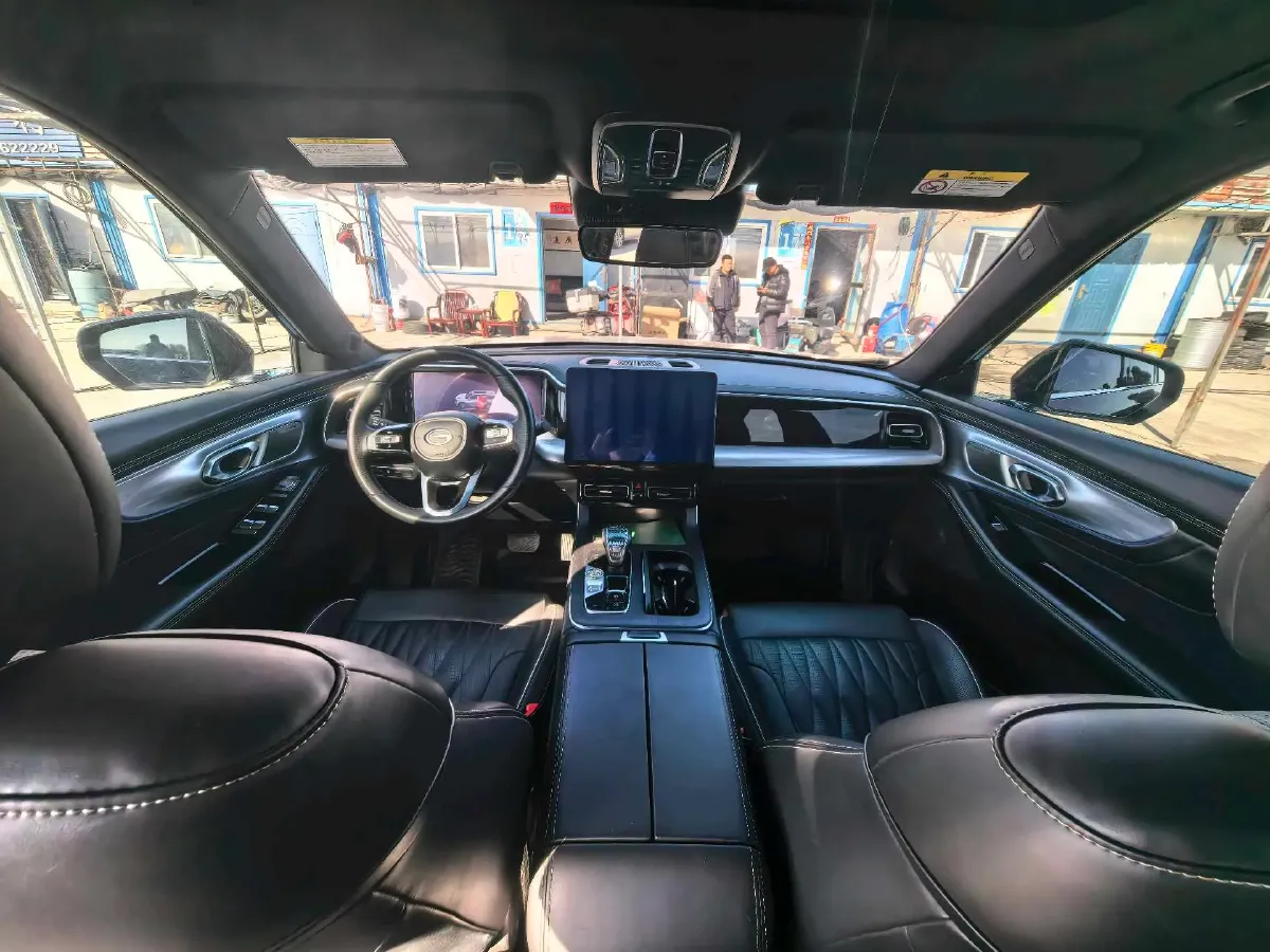 2022 GAC Trumpchi GS8 2.0T 252HP L4 8AT,autocango,china used car exporter,china ev exporter,chinese used car exporter,chinese used ev exporter