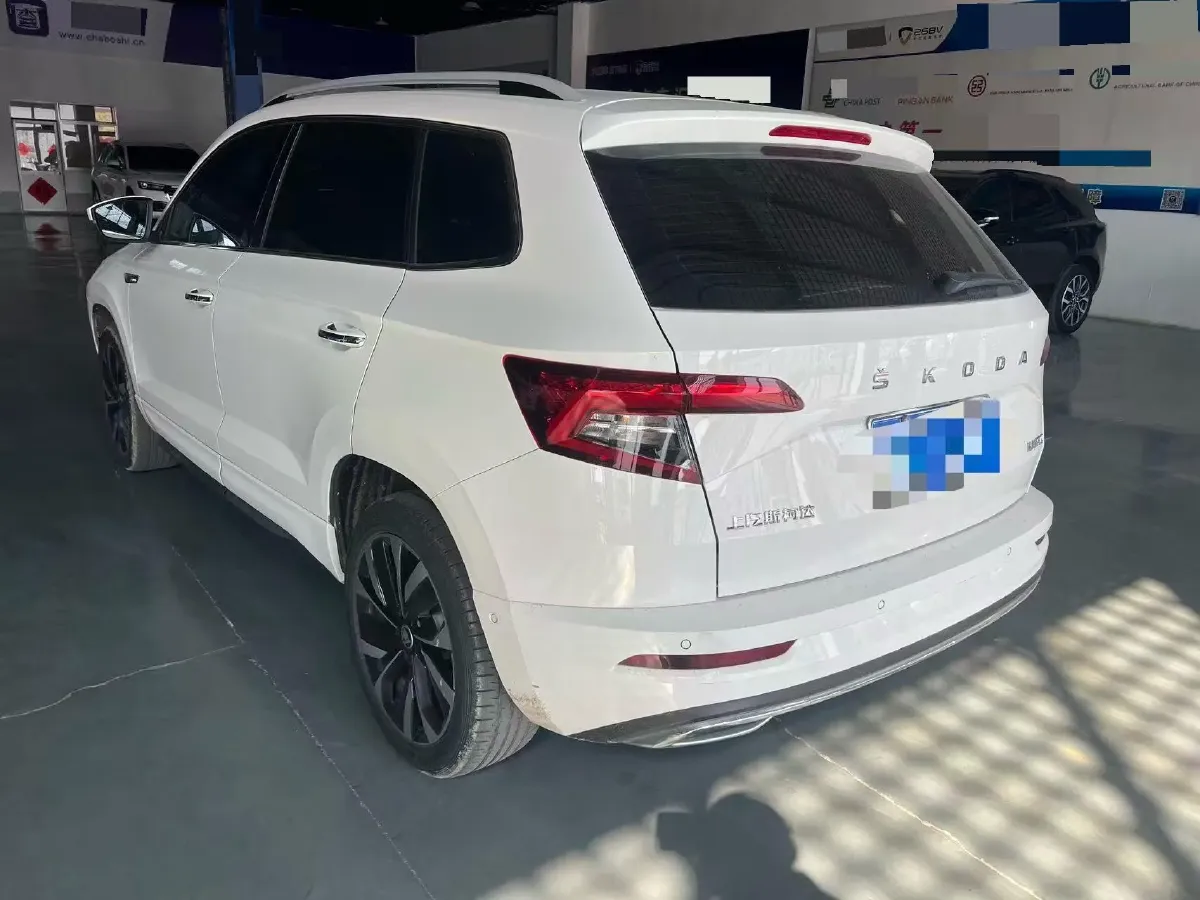 2022 Skoda Karoq 1.4T 150HP L4 7DCT,autocango,china used car exporter,china ev exporter,chinese used car exporter,chinese used ev exporter