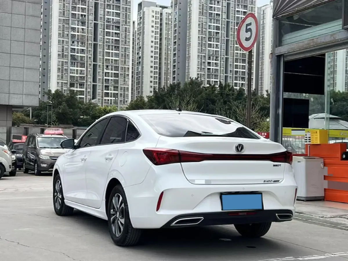 2024 ChangAn Eado 1.4T 160HP L4 7DCT,autocango,china used car exporter,china ev exporter,chinese used car exporter,chinese used ev exporter