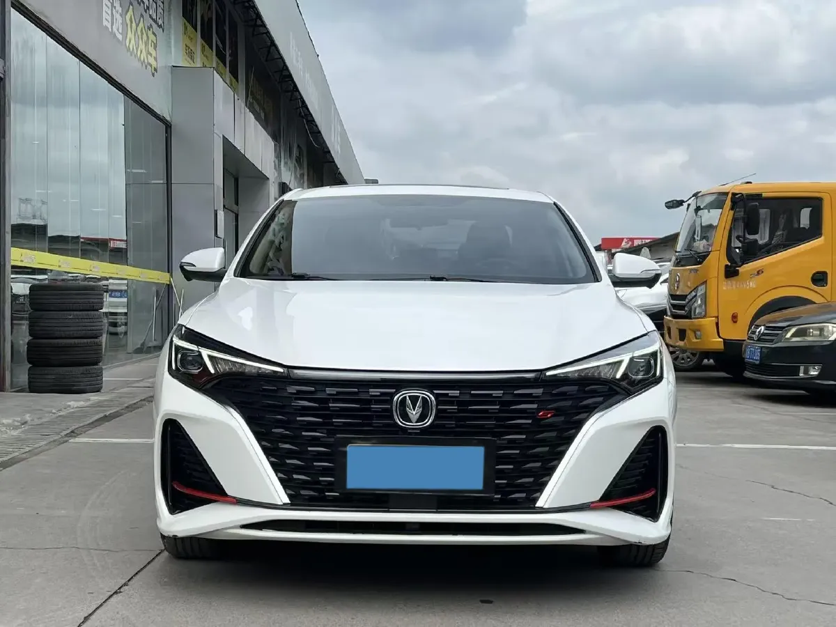 2024 ChangAn Eado 1.4T 160HP L4 7DCT,autocango,china used car exporter,china ev exporter,chinese used car exporter,chinese used ev exporter