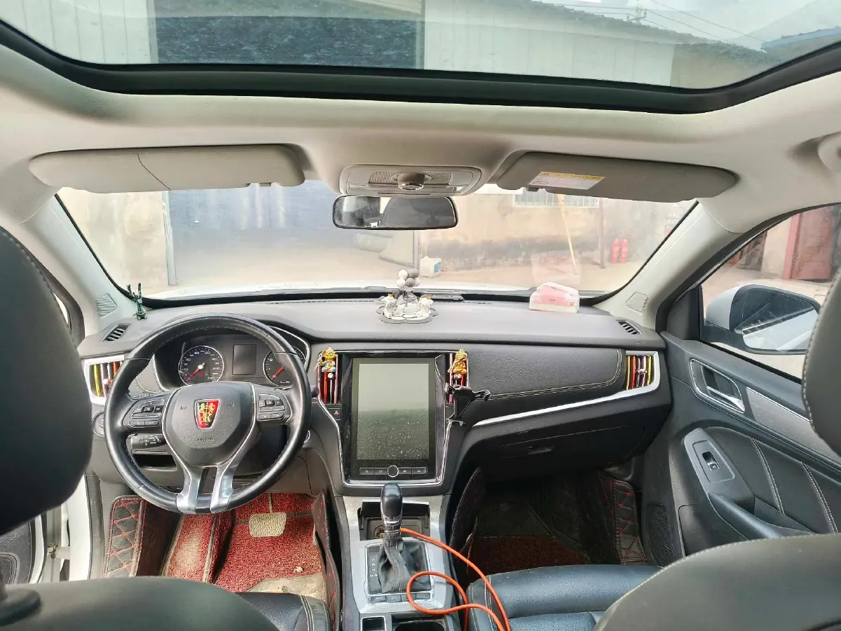 2020 Roewe i6 1.5T 169HP L4 7DCT,autocango,china used car exporter,china ev exporter,chinese used car exporter,chinese used ev exporter