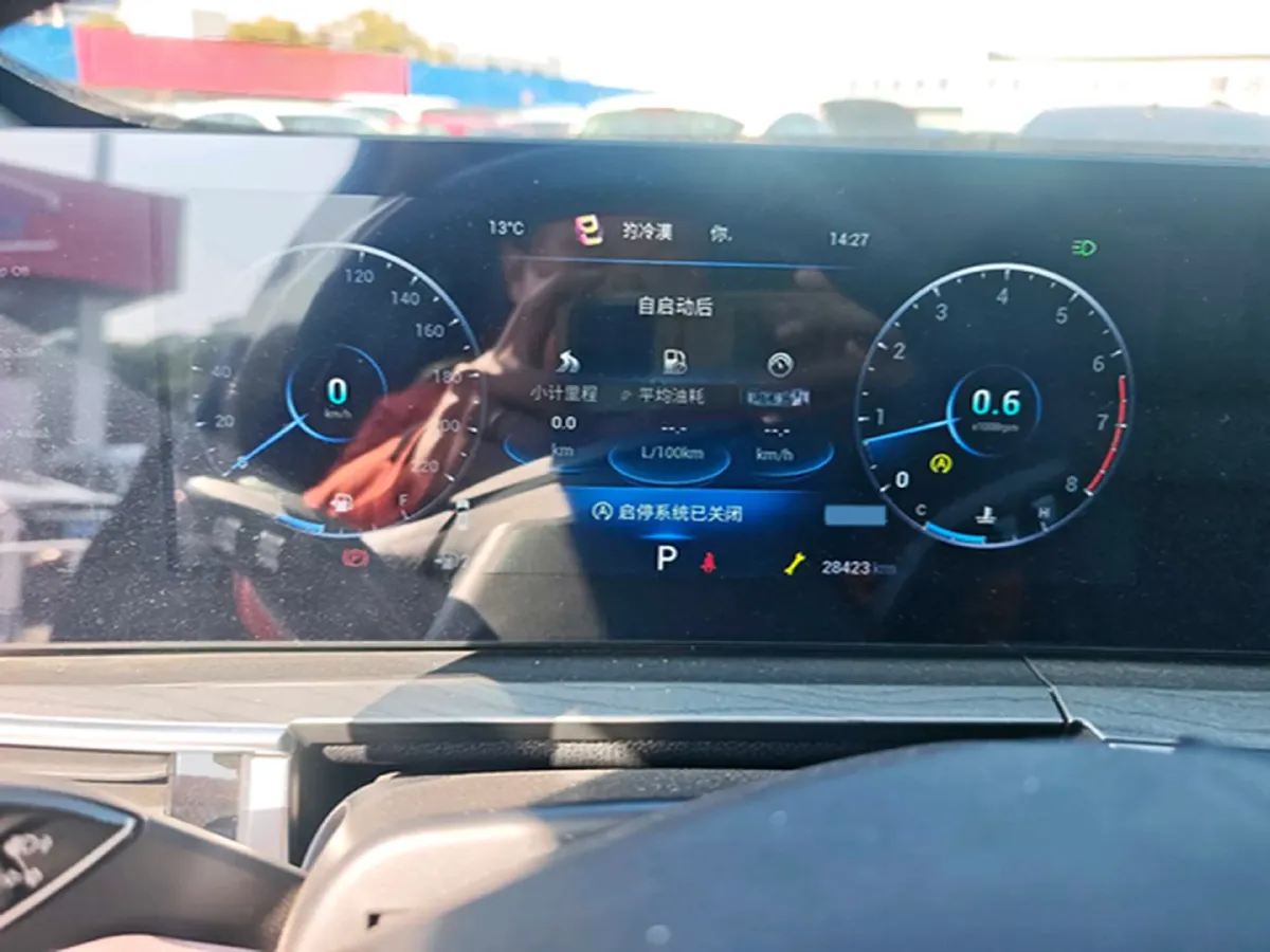 2022 Chery Tiggo 8 PRO 1.6T 197HP L4 7DCT,autocango,china used car exporter,china ev exporter,chinese used car exporter,chinese used ev exporter