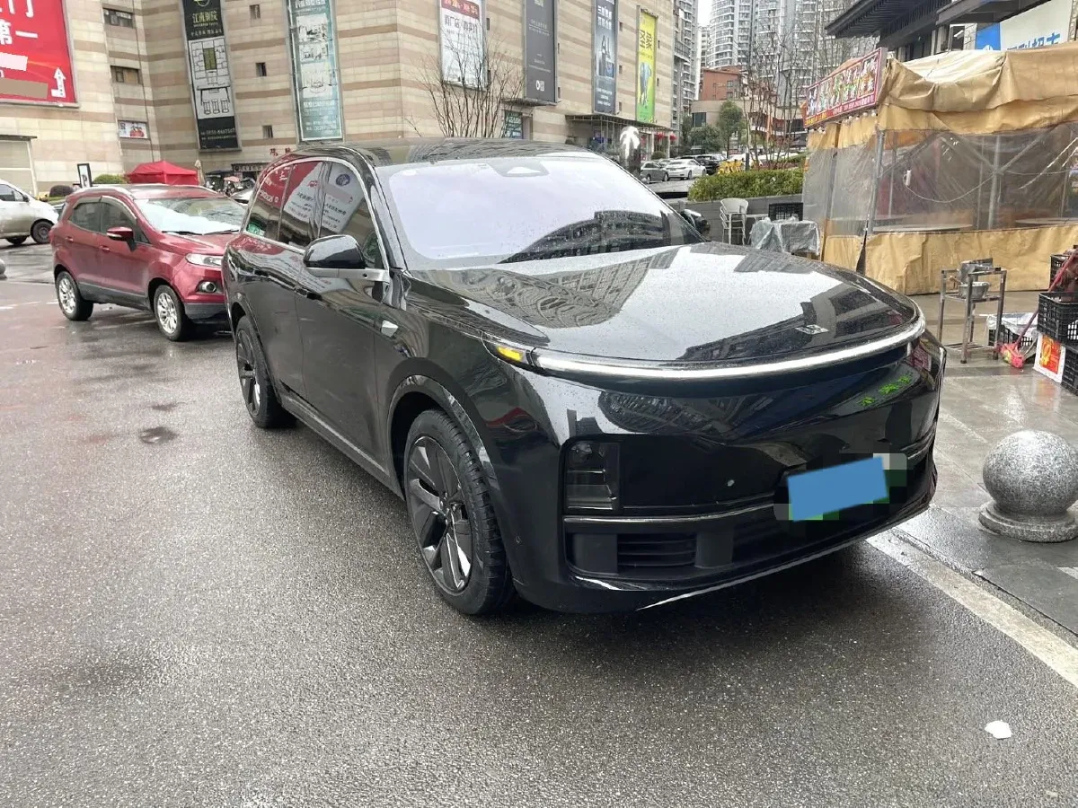 2023 Li L8 Range Extended 154HP REEV 40.9KWH,autocango,china used car exporter,china ev exporter,chinese used car exporter,chinese used ev exporter