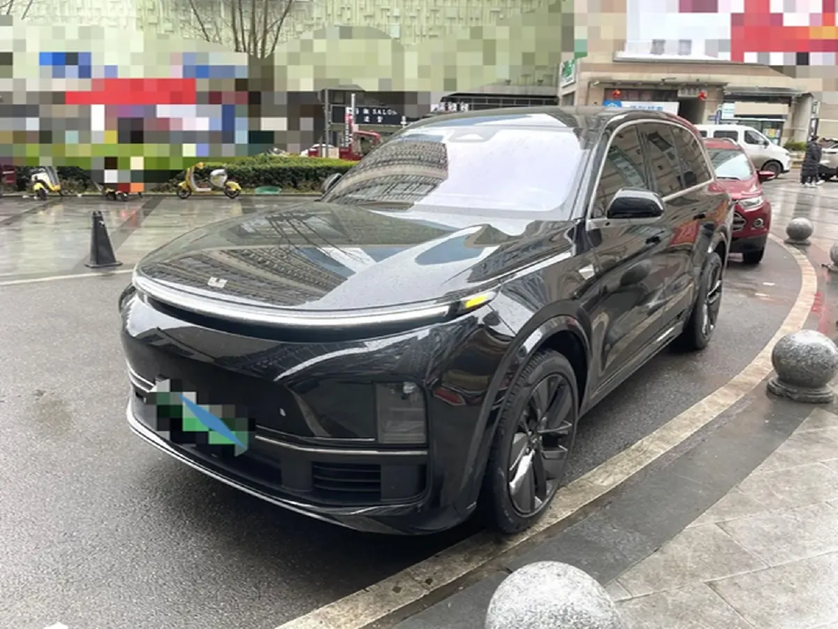 2023 Li L8 Range Extended 154HP REEV 40.9KWH,autocango,china used car exporter,china ev exporter,chinese used car exporter,chinese used ev exporter