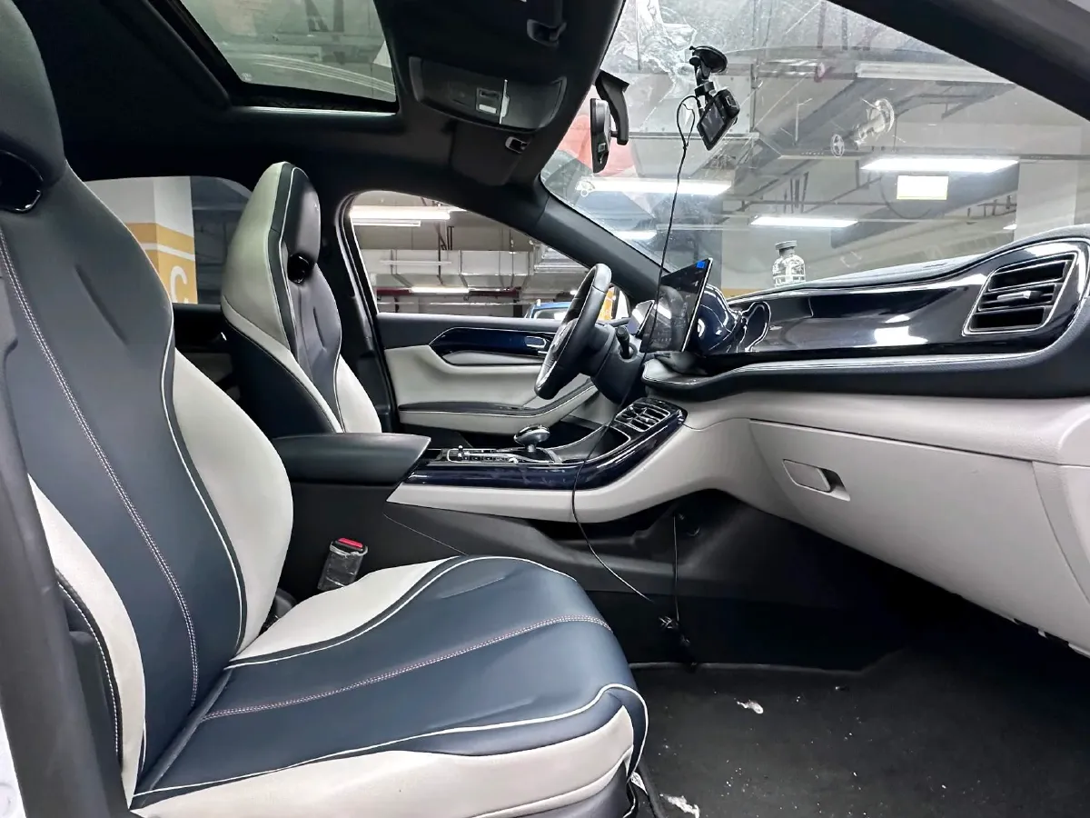 2021 Haval F7 1.5T 169HP L4 7DCT,autocango,china used car exporter,china ev exporter,chinese used car exporter,chinese used ev exporter