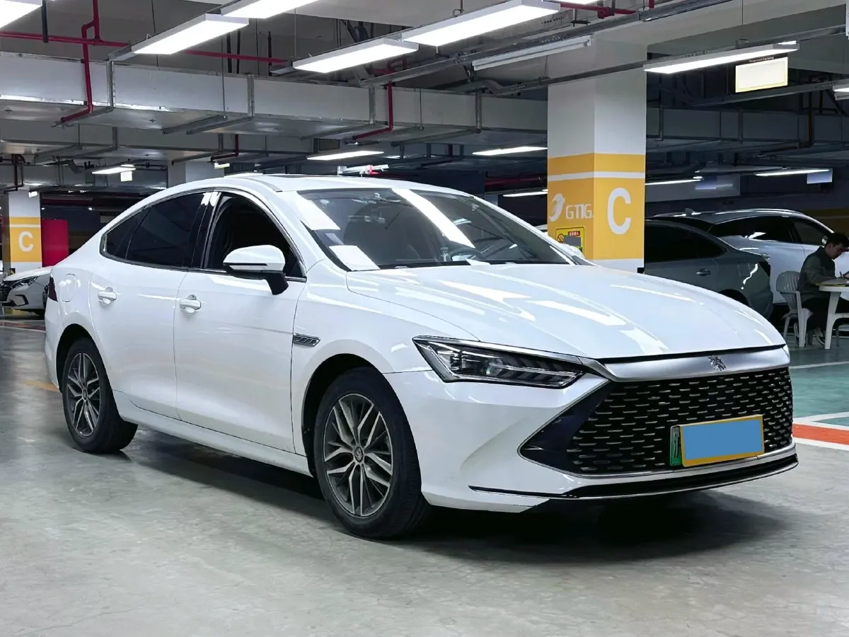 2021 Haval F7 1.5T 169HP L4 7DCT,autocango,china used car exporter,china ev exporter,chinese used car exporter,chinese used ev exporter