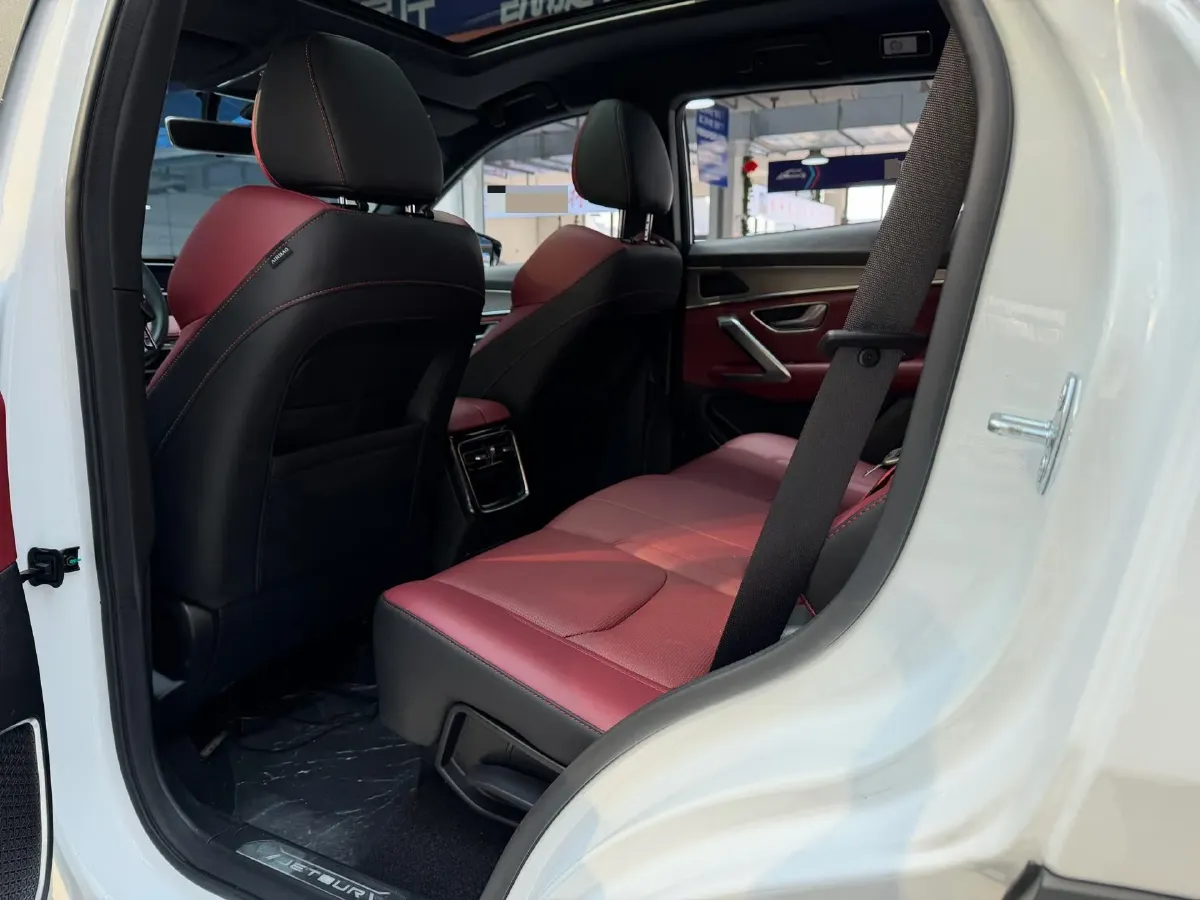 2021 Bestune B70 1.5T 169HP L4 7DCT,autocango,china used car exporter,china ev exporter,chinese used car exporter,chinese used ev exporter