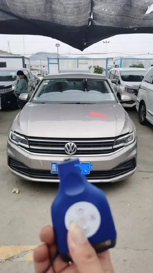 2019 MAXUS XinTu V80 2.5T 136HP L4 6MT,autocango,china used car exporter,china ev exporter,chinese used car exporter,chinese used ev exporter