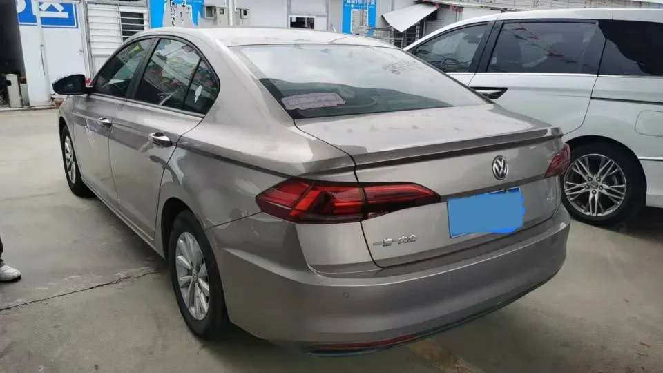 2019 MAXUS XinTu V80 2.5T 136HP L4 6MT,autocango,china used car exporter,china ev exporter,chinese used car exporter,chinese used ev exporter