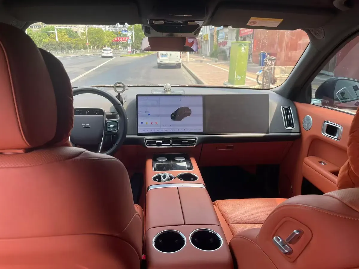 2022 Li L9 Range Extended 154HP REEV 42.6KWH,autocango,china used car exporter,china ev exporter,chinese used car exporter,chinese used ev exporter