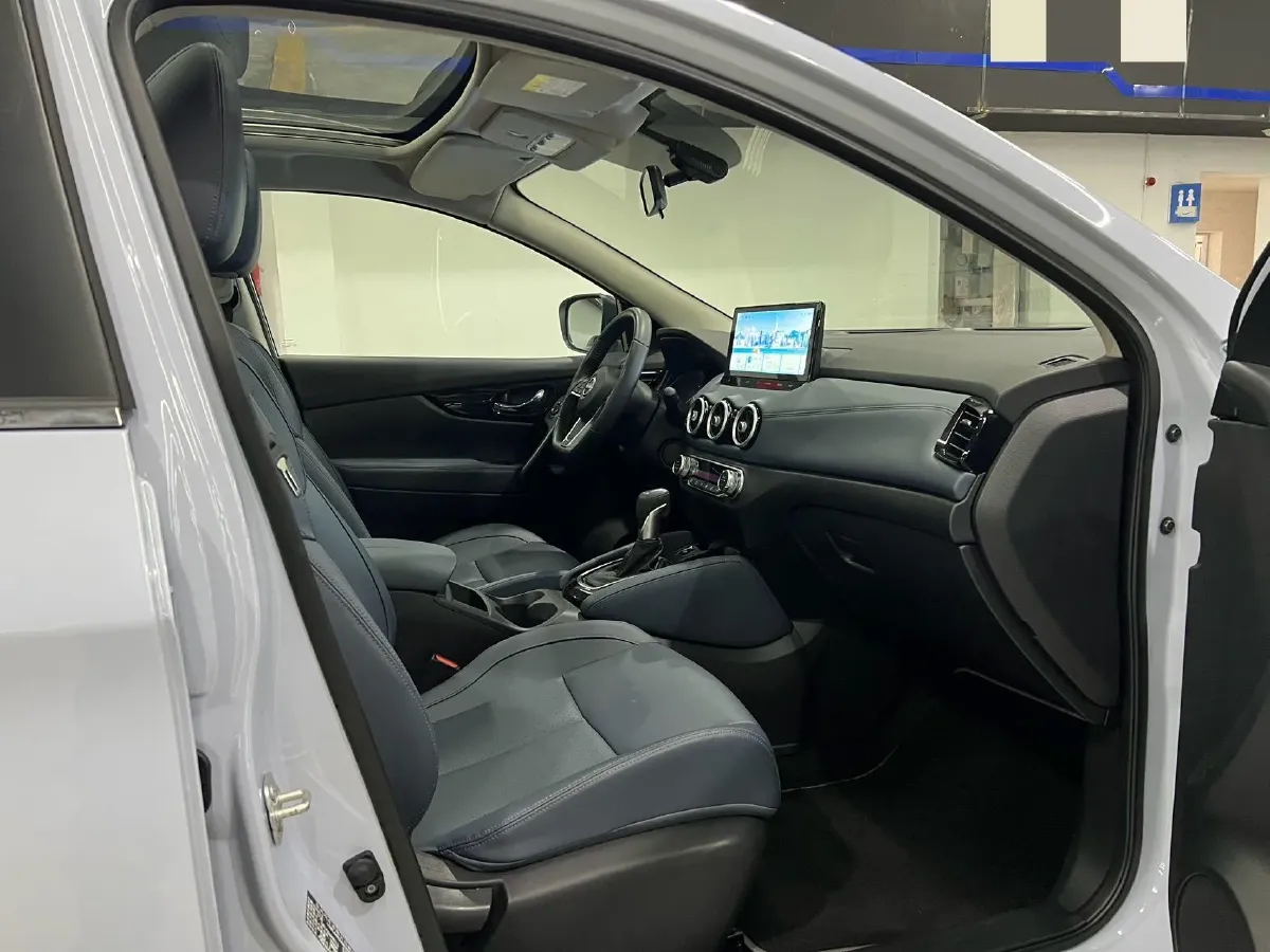 2025 Nissan Qashqai 2.0L 151HP L4 CVT,autocango,china used car exporter,china ev exporter,chinese used car exporter,chinese used ev exporter