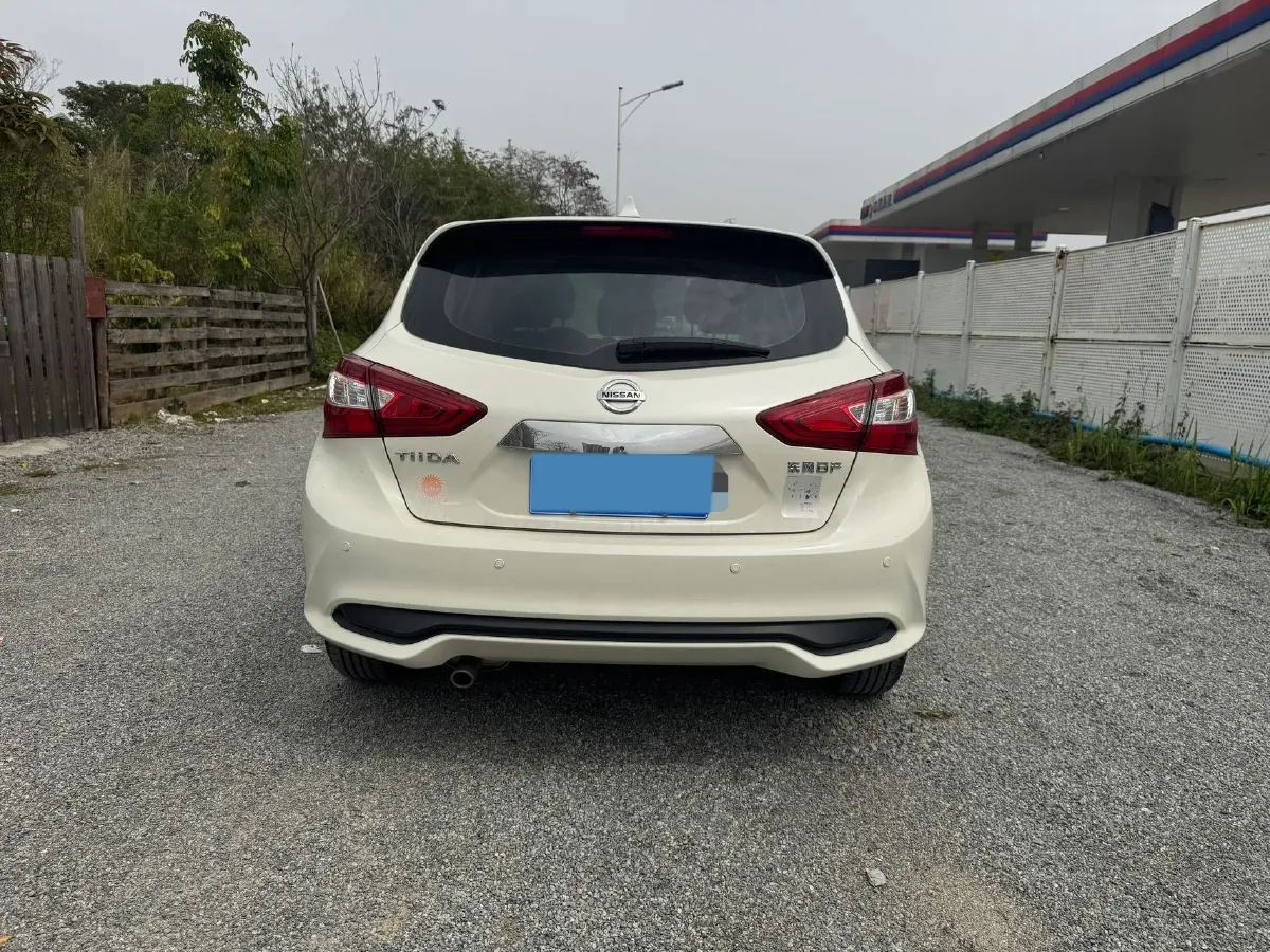 2021 Nissan Tiida 1.6L 122HP L4 CVT,autocango,china used car exporter,china ev exporter,chinese used car exporter,chinese used ev exporter