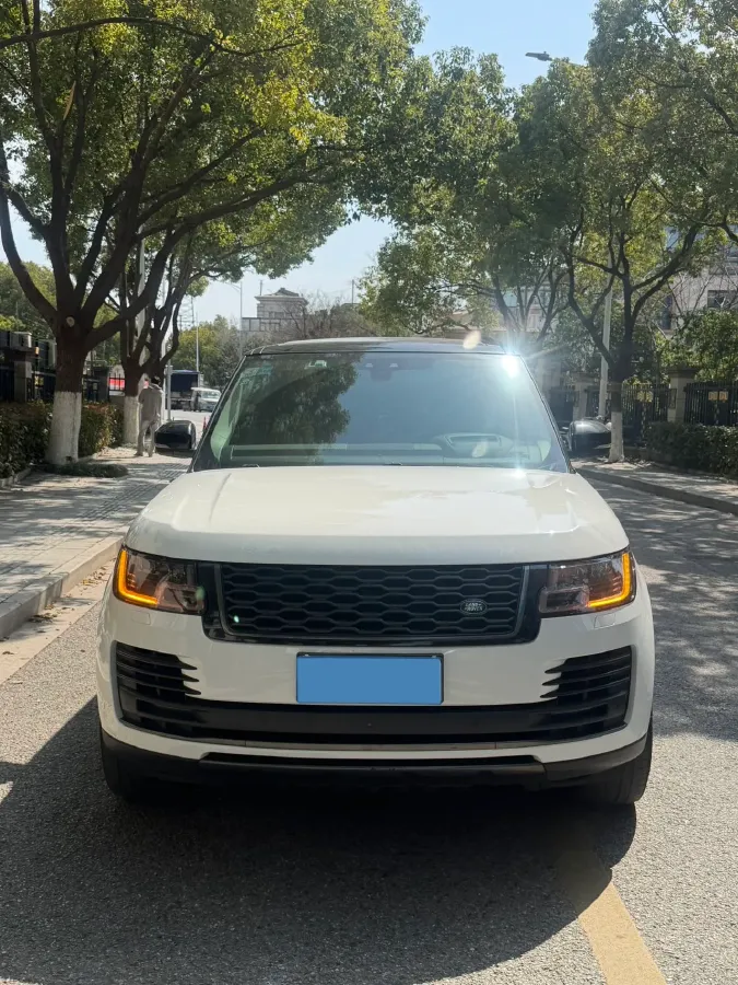 2021 Land Rover Range Rover 3.0T 400HP L6 8AT,autocango,china used car exporter,china ev exporter,chinese used car exporter,chinese used ev exporter