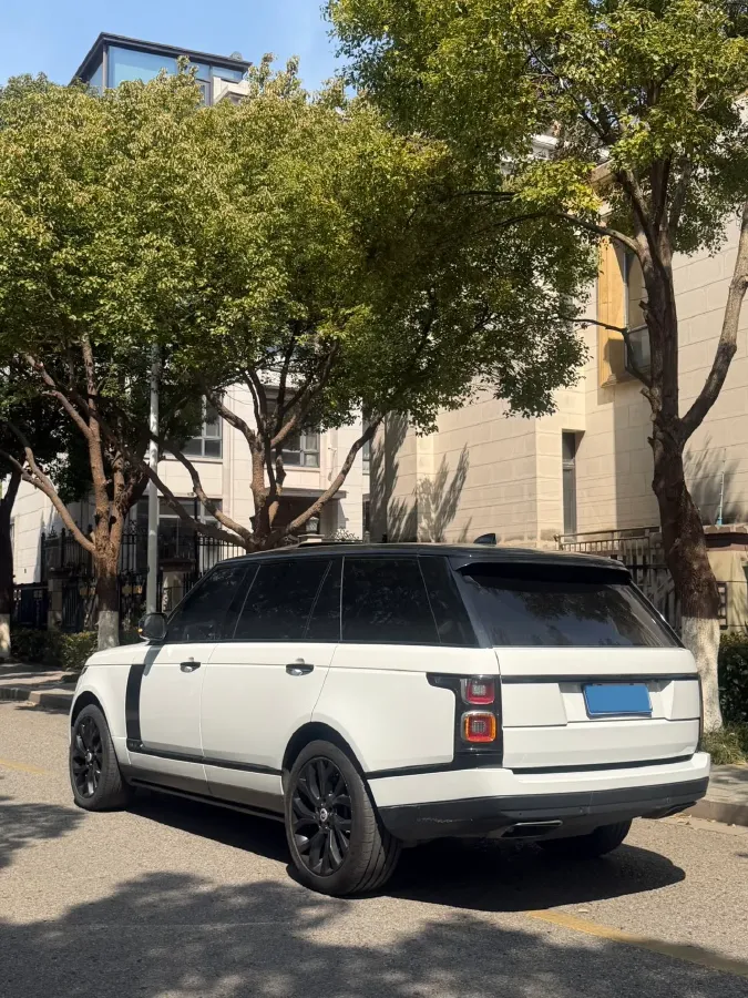 2021 Land Rover Range Rover 3.0T 400HP L6 8AT,autocango,china used car exporter,china ev exporter,chinese used car exporter,chinese used ev exporter