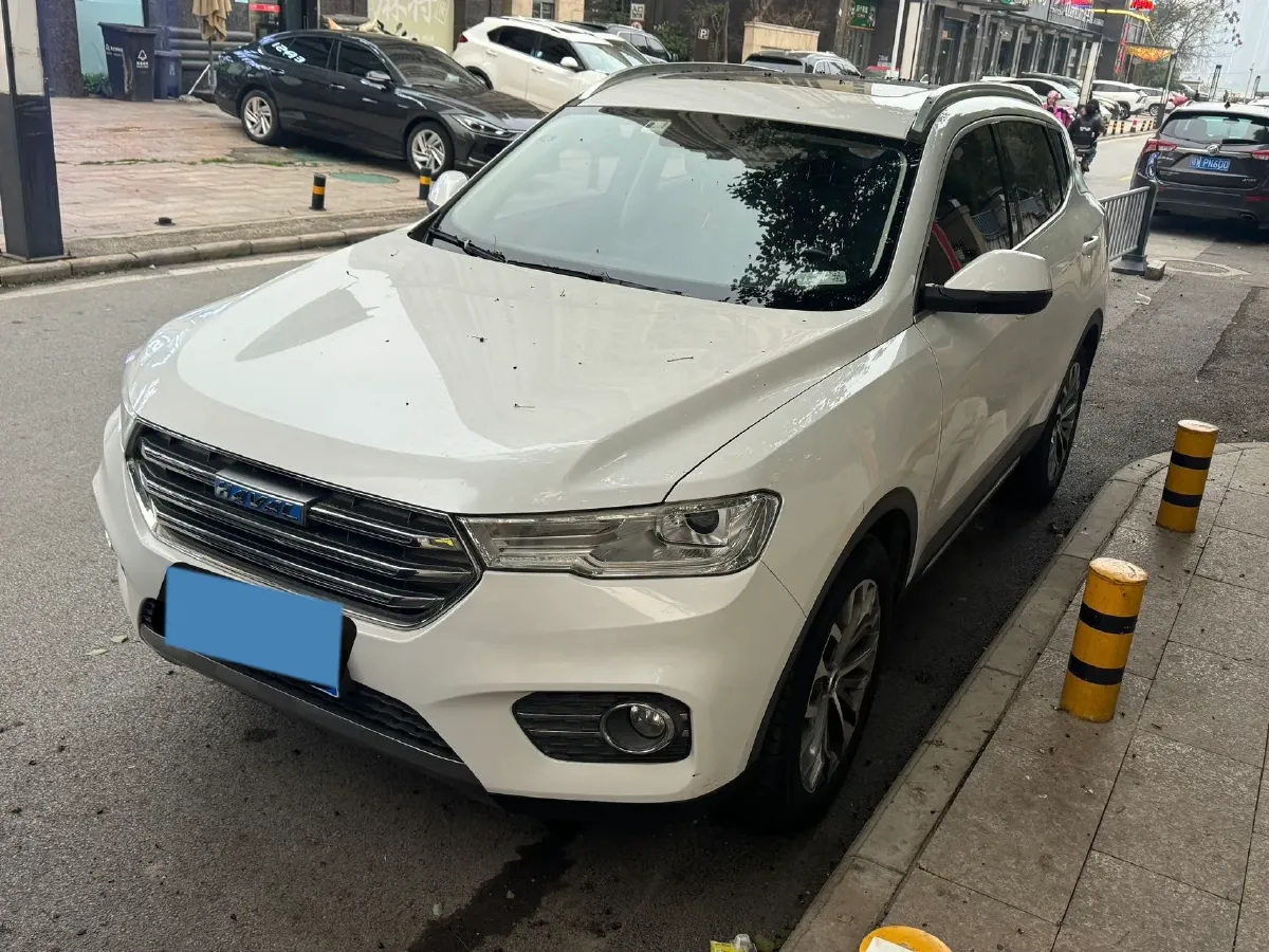 2017 Haval H6 2.0T 197HP L4 7DCT,autocango,china used car exporter,china ev exporter,chinese used car exporter,chinese used ev exporter