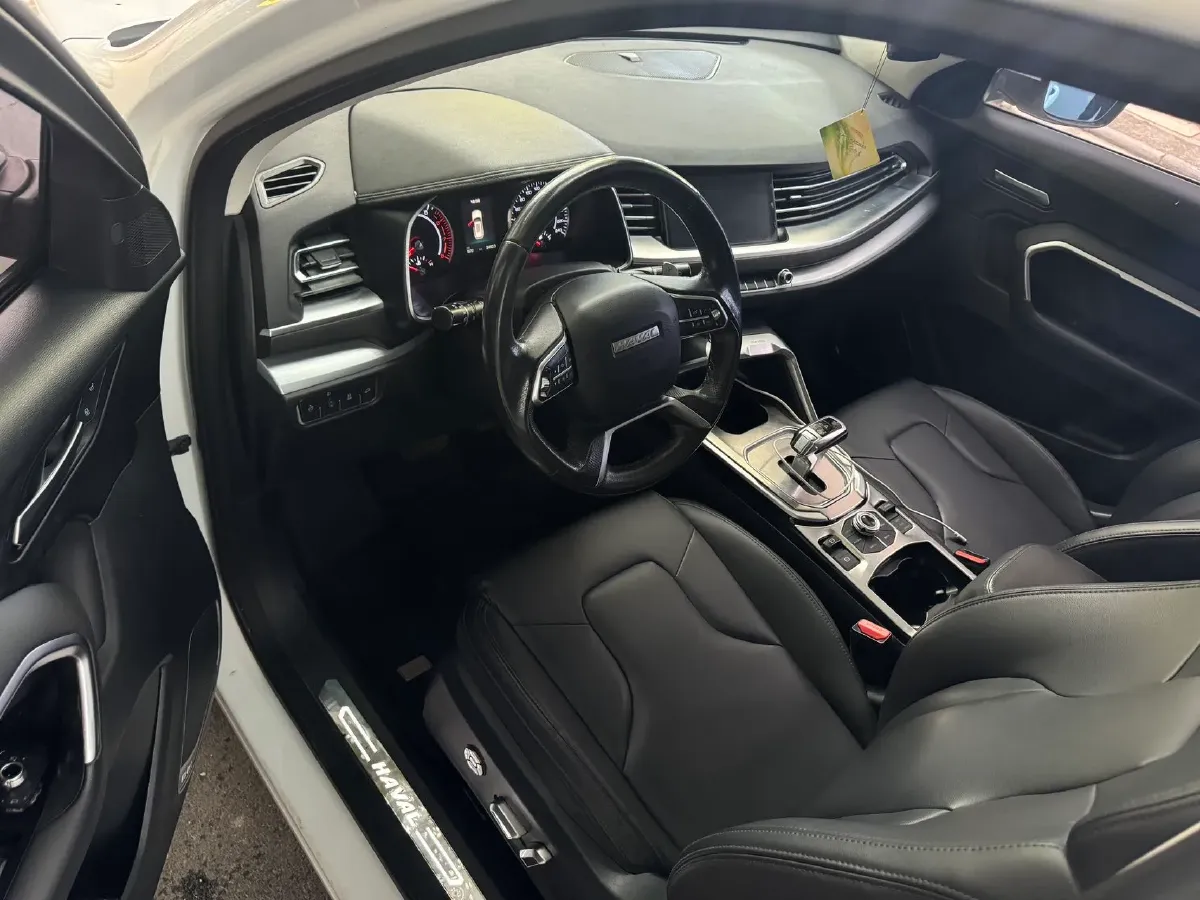 2017 Haval H6 2.0T 197HP L4 7DCT,autocango,china used car exporter,china ev exporter,chinese used car exporter,chinese used ev exporter