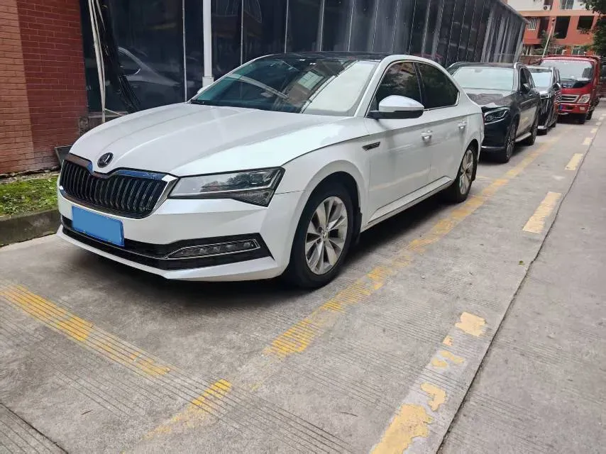 2019 BYD Song MAX 1.5T 154HP L4 6DCT PHEV 15.98KWH,autocango,china used car exporter,china ev exporter,chinese used car exporter,chinese used ev exporter