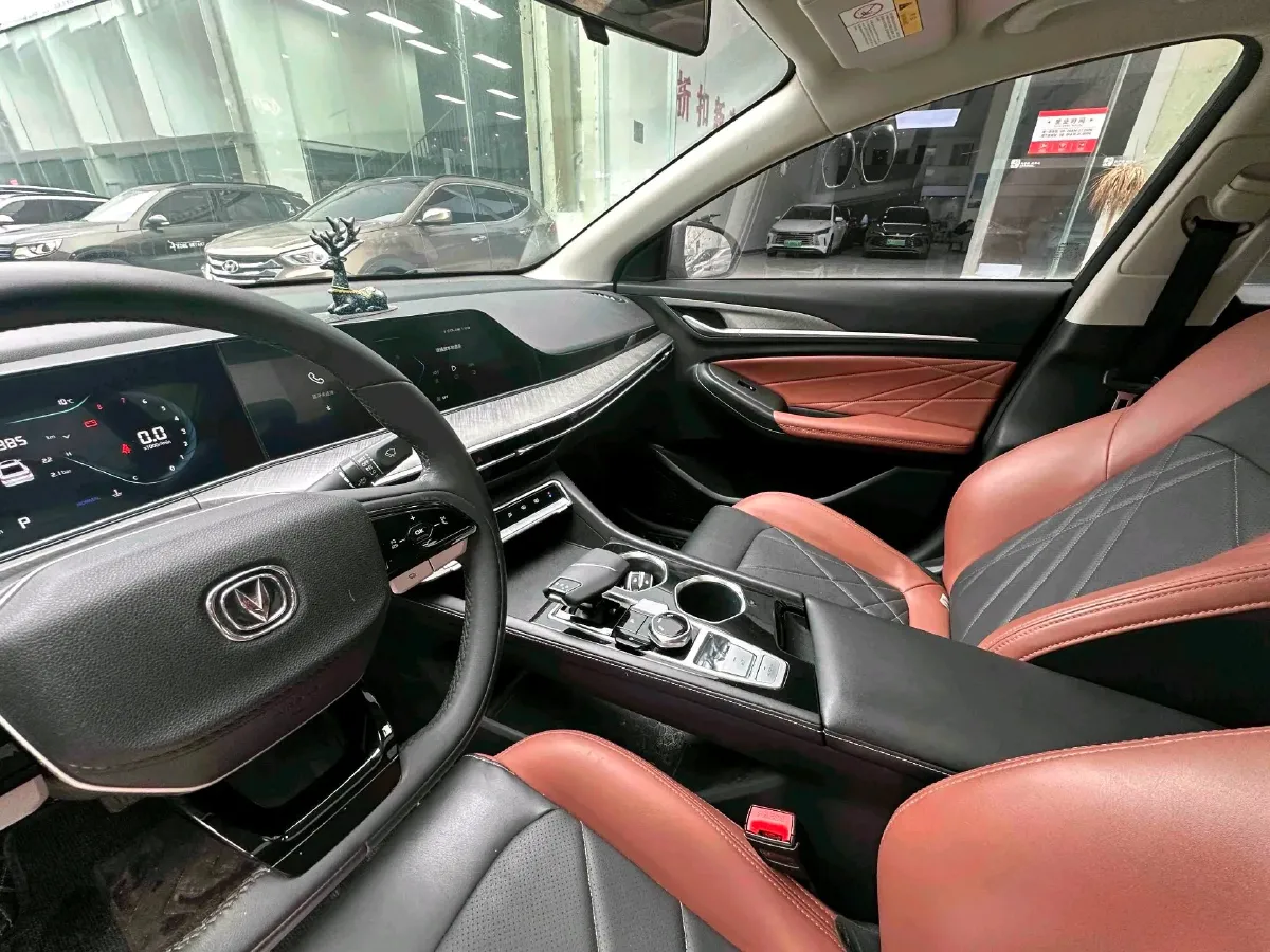 2022 ChangAn Eado 1.4T 160HP L4 7DCT,autocango,china used car exporter,china ev exporter,chinese used car exporter,chinese used ev exporter