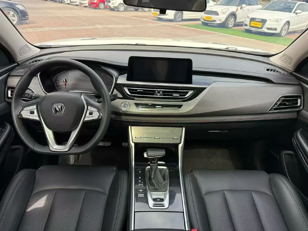 2021 ChangAn CS75 1.5T 178HP L4 7DCT,autocango,china used car exporter,china ev exporter,chinese used car exporter,chinese used ev exporter