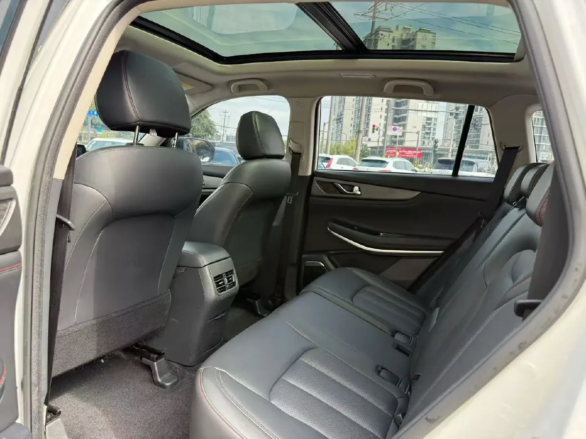 2021 ChangAn CS75 1.5T 178HP L4 7DCT,autocango,china used car exporter,china ev exporter,chinese used car exporter,chinese used ev exporter