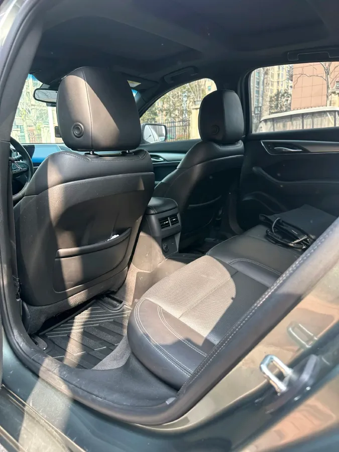 2022 Cadillac CT5 2.0T 237HP L4 10AT,autocango,china used car exporter,china ev exporter,chinese used car exporter,chinese used ev exporter