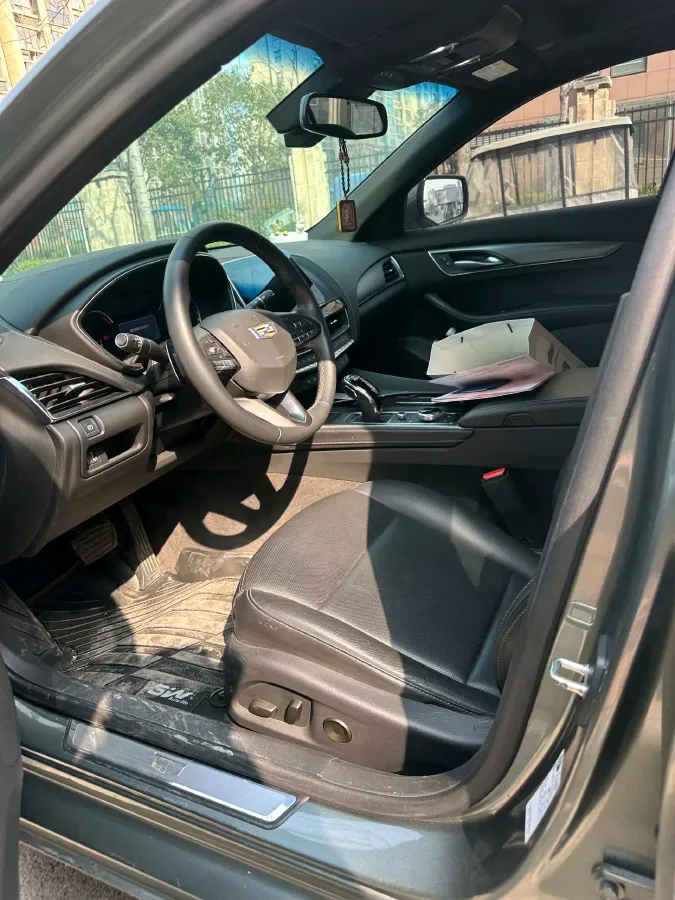 2022 Cadillac CT5 2.0T 237HP L4 10AT,autocango,china used car exporter,china ev exporter,chinese used car exporter,chinese used ev exporter