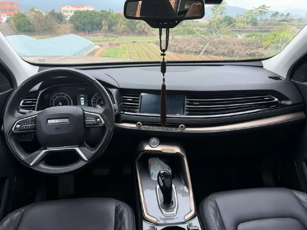 2021 Haval H6 2.0T 224HP L4 7DCT,autocango,china used car exporter,china ev exporter,chinese used car exporter,chinese used ev exporter