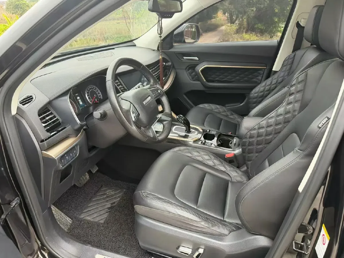 2021 Haval H6 2.0T 224HP L4 7DCT,autocango,china used car exporter,china ev exporter,chinese used car exporter,chinese used ev exporter