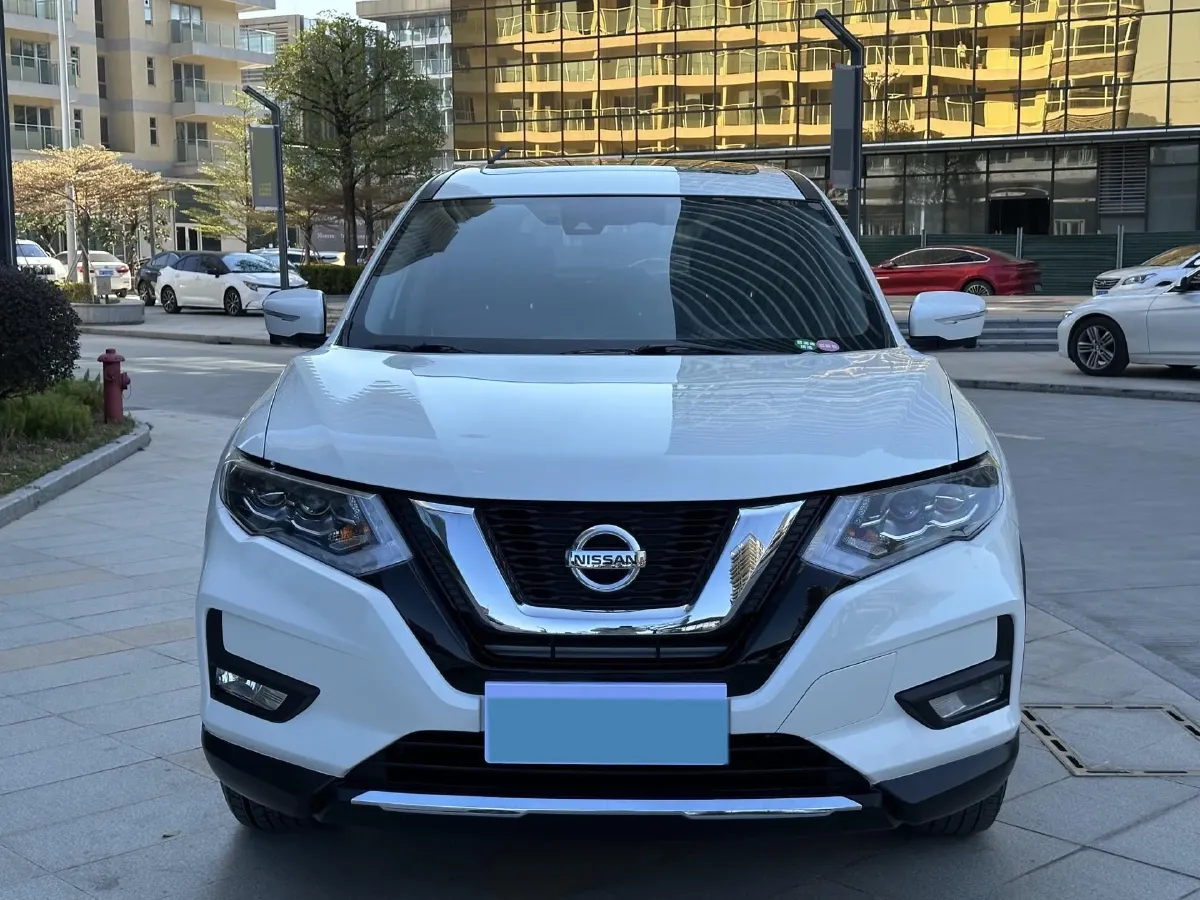 2022 Nissan X-Trail 2.0L 151HP L4 CVT,autocango,china used car exporter,china ev exporter,chinese used car exporter,chinese used ev exporter