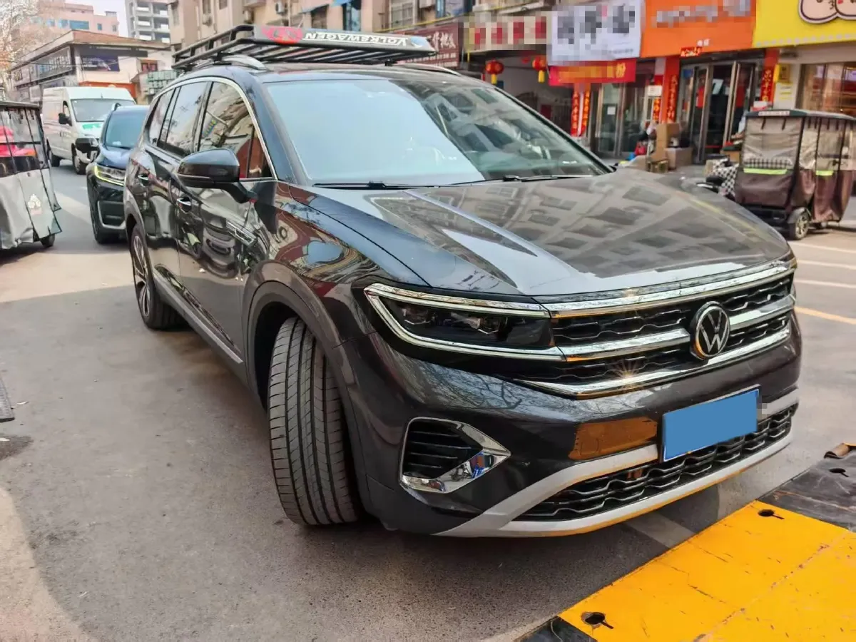 2021 Volkswagen Talagon 2.0T 220HP L4 7DCT,autocango,china used car exporter,china ev exporter,chinese used car exporter,chinese used ev exporter