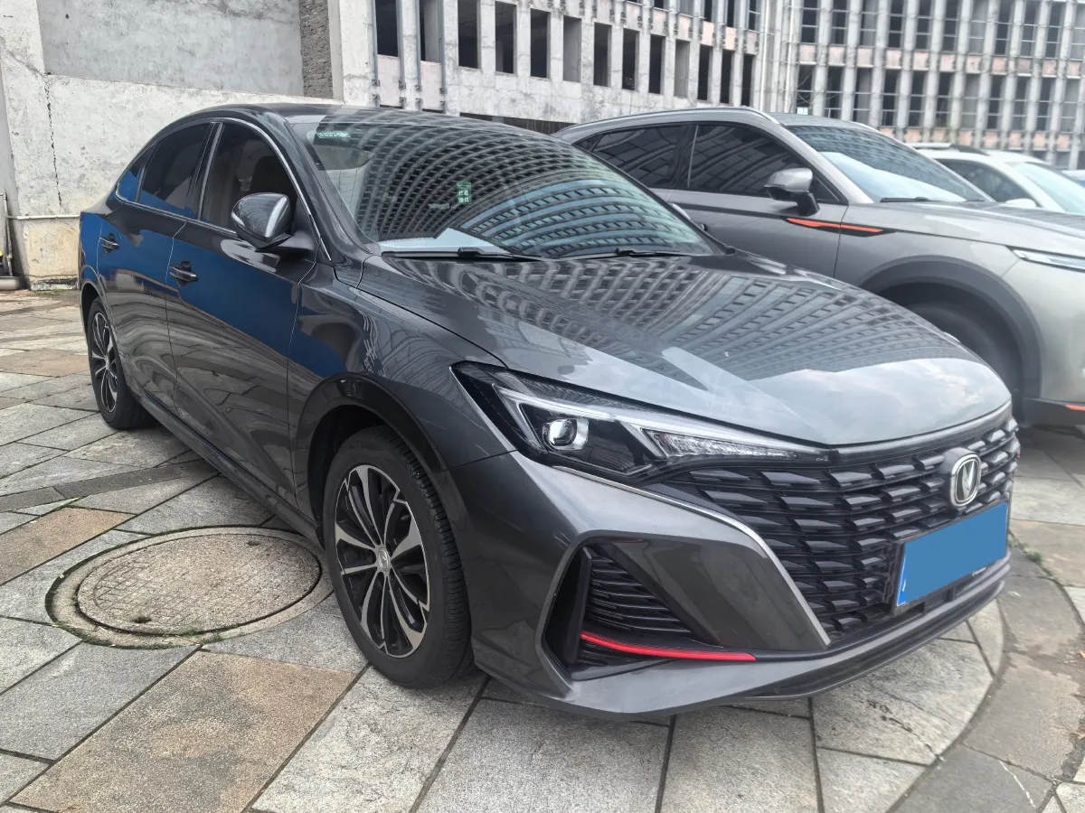 2022 ChangAn Eado 1.4T 160HP L4 7DCT,autocango,china used car exporter,china ev exporter,chinese used car exporter,chinese used ev exporter