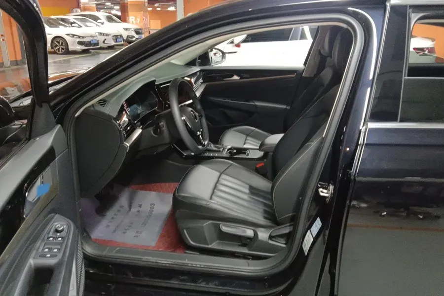 2020 Volkswagen Passat 1.4T 150HP L4 7DCT,autocango,china used car exporter,china ev exporter,chinese used car exporter,chinese used ev exporter