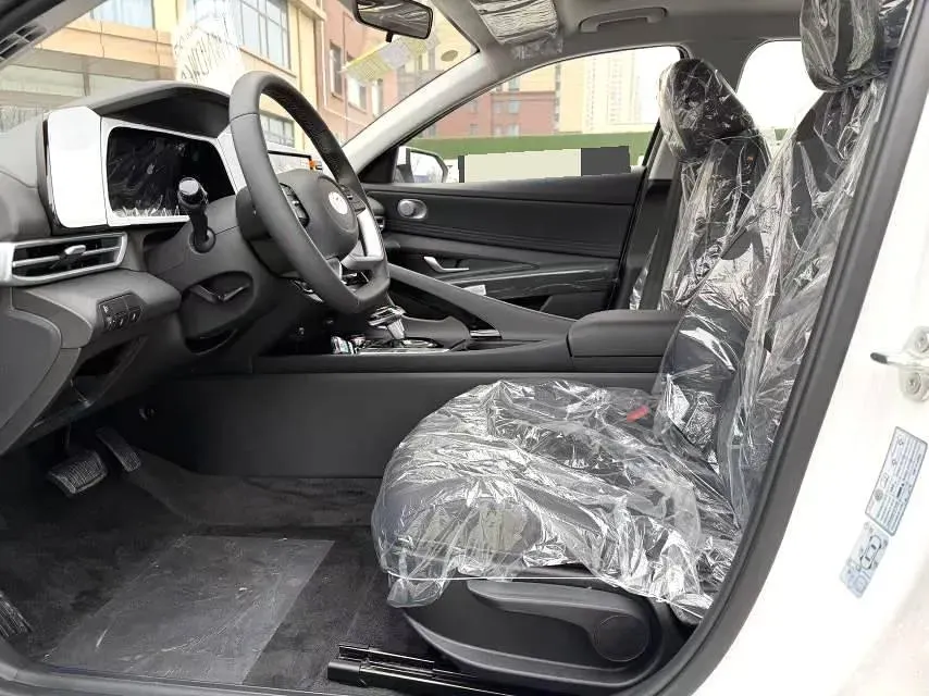 2023 Hyundai Elantra 1.5L 115HP L4 CVT,autocango,china used car exporter,china ev exporter,chinese used car exporter,chinese used ev exporter